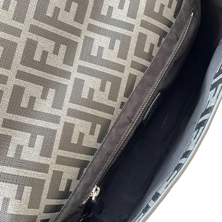 Affordable Fendi FF Motif Fabric Bag Large Messenger In Black 0822